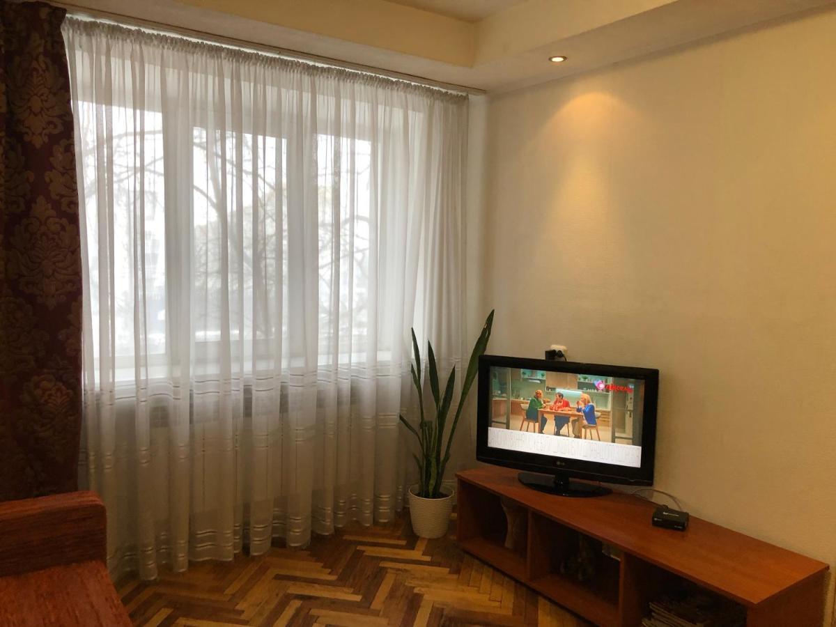 Kyiv Apartment On Peremohy Avenue 16 Daily Rent Exterior photo